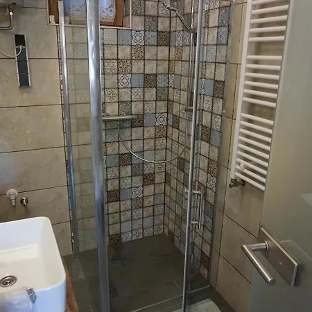 Apartment Falusi Hangulat Orfu