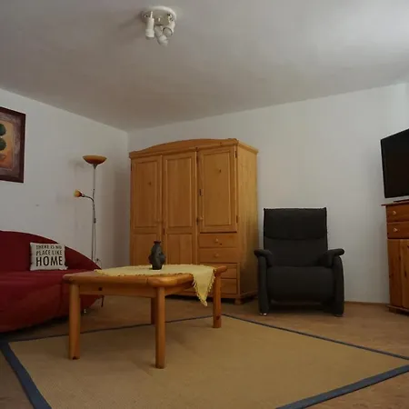 Falusi Hangulat Apartment *
